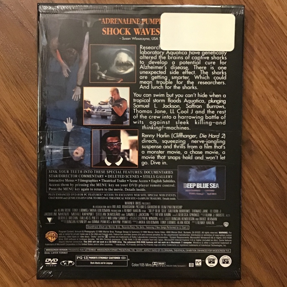Deep Blue Sea DVD. NWT - Picture 2 of 2
